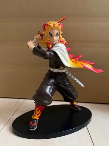 귀멸의 칼날 VIBRATION STARS 렌고쿠 쿄쥬로 피규어