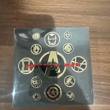 MARVEL 어벤져스 핀 배지 세트