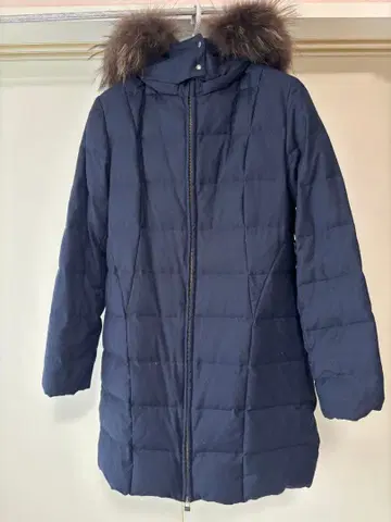 메이슨 그레이 네이비 퍼(fur) 부착 퀼팅 다운 자켓