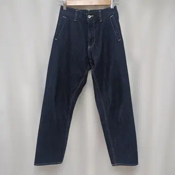 OURHOME 코다와리 실루엣 데님 팬츠 다크 블루