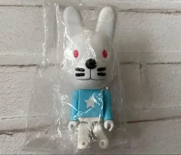 큐브릭 베이비 마일로 베이비 도비 토끼