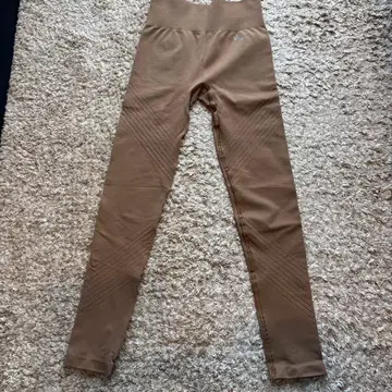 [ 미사용 새상품 ] vanquish fitness 여성 레깅스 브라운