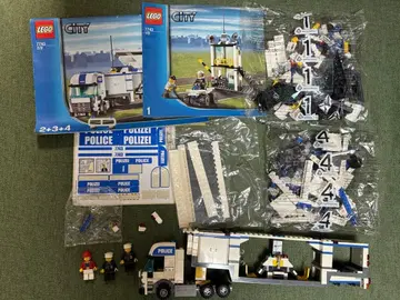 LEGO City 7743 경찰