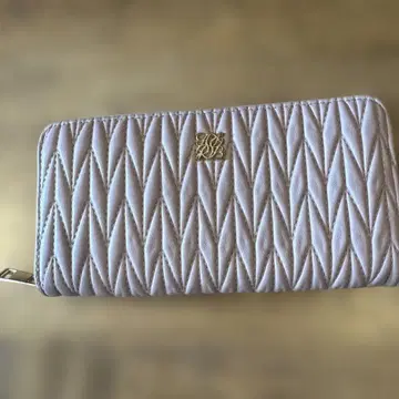 퀼팅 디자인 장지갑 옅은 핑크