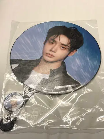 zb1 서울 콘서트 here&now 부채 김지웅