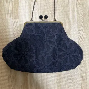 kvell 케벨 뷔르데자봉 가마구치 백