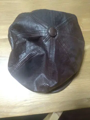 갱스터빌 브라운 가죽 헌팅 캡