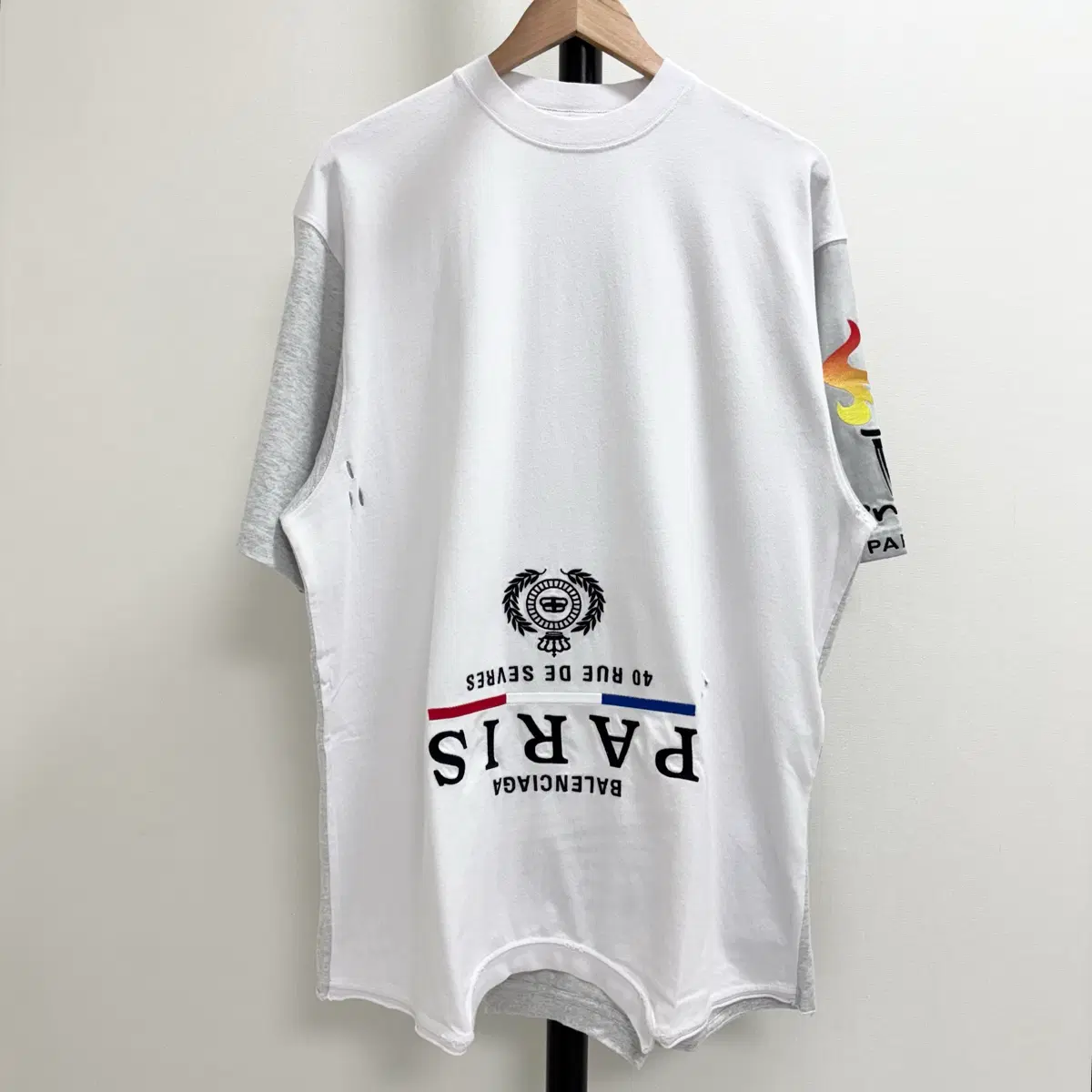1] Balenciaga Unity 3/4 Sleeve T-shirt | Bunjang Global