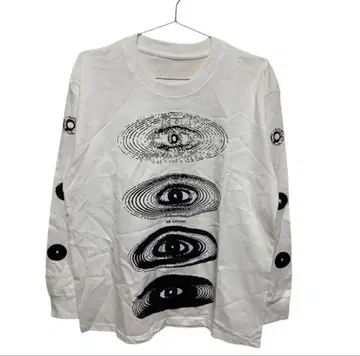 아트 프린트 긴팔 T셔츠 / 눈 모티브 모노톤 서브컬쳐 Y2K