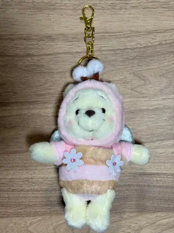 디즈니 스토어 푸우 키체인 꿀의 날