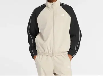 New Balance 속기모 트리코 라인 자켓 M 베이지/블랙