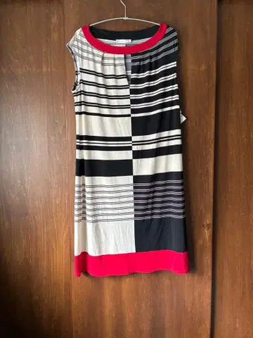 새상품 London Times 원피스 사이즈 8 배송비 포함