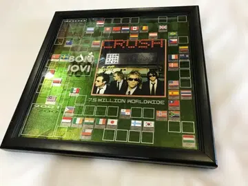 BON JOVI CRUSH 750만 장 기념 플레이트