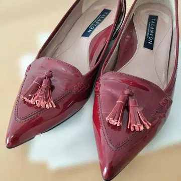 TALANTON 빨간색 에나멜 스틸레토 플랫슈즈