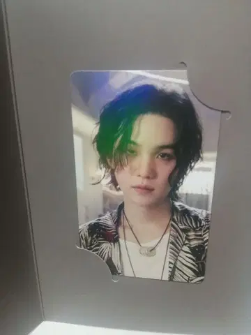 BTS SUGA D-DAY 특전 거치대 포함 홀로그램 포토 카드 미개봉