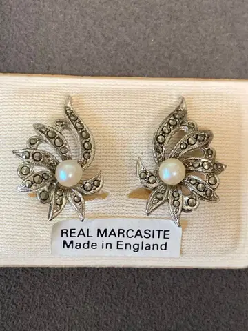 영국제 마카사이트, 조개 펄 빈티지 클립식 귀찌