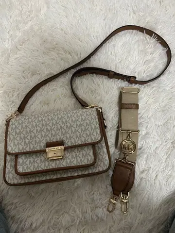 Michael Kors 숄더백 베이지/브라운