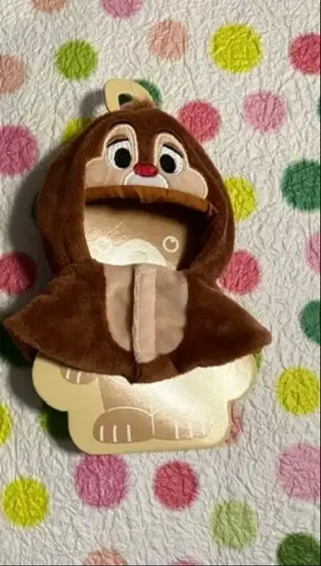 유니베어시티 칩과 데일 데일 1점