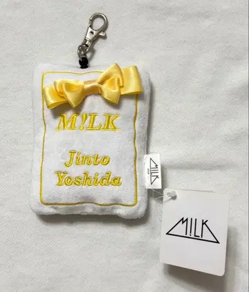 M!LK 요시다 진토 포토 카드 포함 패스 케이스