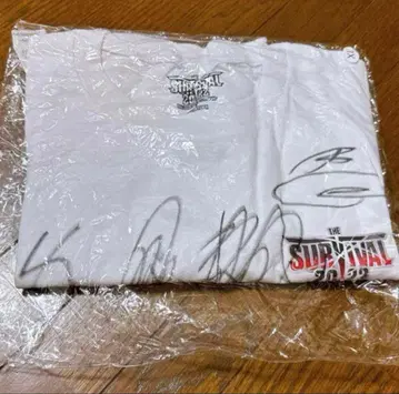 THE SURVIVAL 2022 BBZ MA55IVE PCF 사인 포함