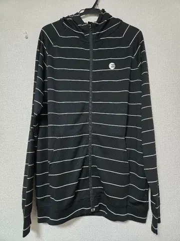 새상품급 빌라봉 래쉬가드