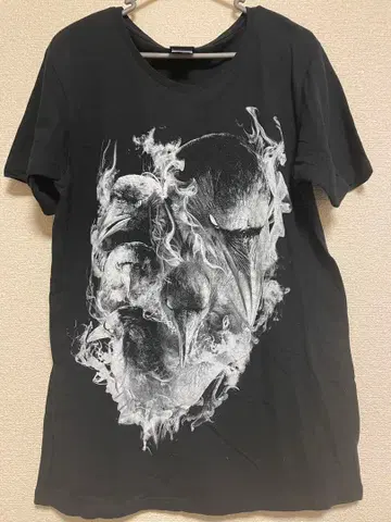 lynch. 2018.3.11 마쿠하리 멧세 티셔츠 L 사이즈