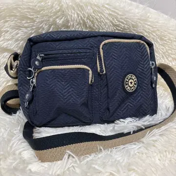 컨디션 최상 Kipling 키플링 숄더백 네이비 기하학 패턴