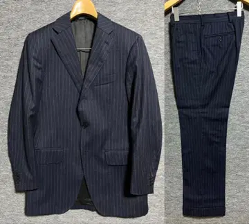깔끔한 바니스뉴욕 x 칸타렐리 쉐도우 스트라이프 싱글 수트 네이비 44