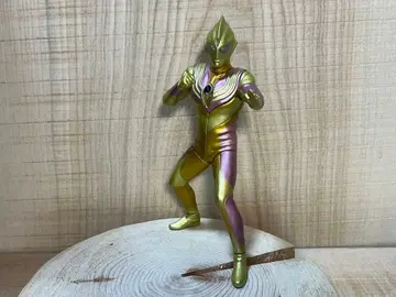 궁극의 루미너스 글리터 티가