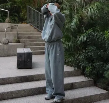 SKYLRK REVERSE SWEATS 스카이 L 저스틴 GLAY