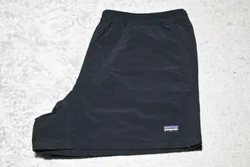 patagonia 블랙 숏팬츠