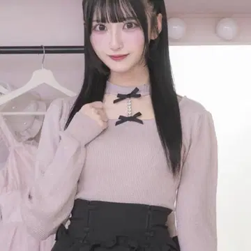 [ 미개봉 새상품 ] pium 비쥬 초커 라메 니트 핑크