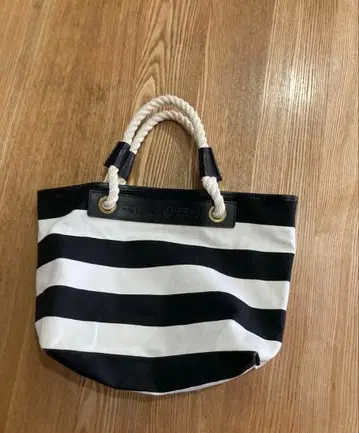 페리지 보더 토트백 배송비 포함