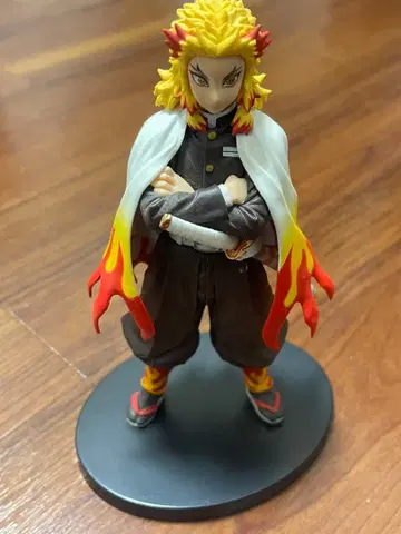 귀멸의 칼날 렌고쿠 쿄쥬로 피규어