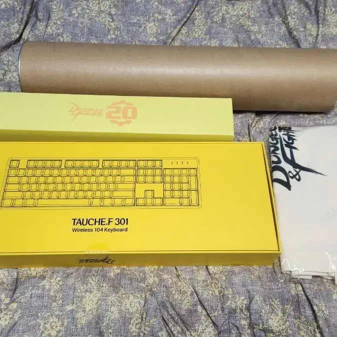 Dungeon & Fighter TAUCHE F 301 Keyboard Goods Set on Bunjang Global Site.