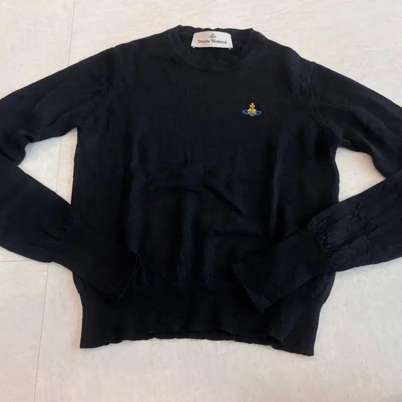 비비안웨스트우드 얇은 니트 블랙