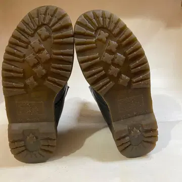 닥터 마틴 오일 가죽 부츠