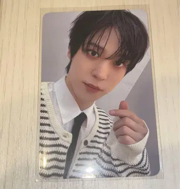 ateez 에버라인 럭키드로우 포토카드 윤호