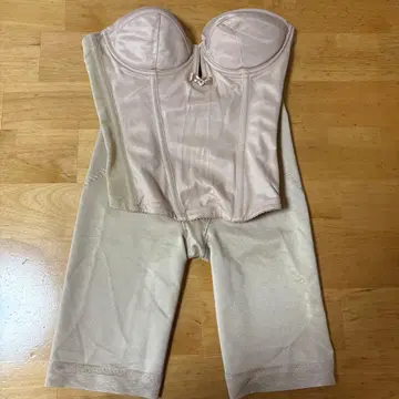 브라이덜 블룸 로얄 베이지 뷔스티에 C70 거들 S