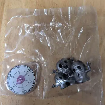 죠죠 스탠드 피규어 컬렉션 메탈리카