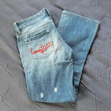 EDWIN SOMETHING 자수 디자인 데미지 데님 팬츠 부츠컷