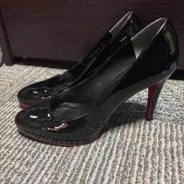 다이애나 DIANA 새상품급 블랙 하이힐 스틸레토 24.0