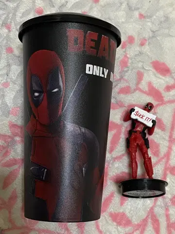 데드풀 드링크 홀더 극장 한정판