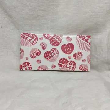 WEST. 티셔츠 포함 WEB 한정판 하트/FATE