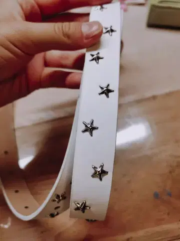 화이트 별 모양 스터드 벨트