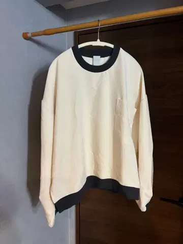 Casper John 크루넥 트레이닝복