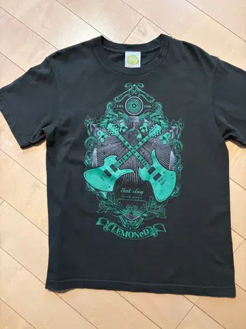 hide LEMONeD Shop 티셔츠 S 사이즈