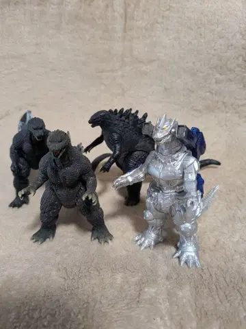 고질라 소프트 비닐 피규어 4체 세트