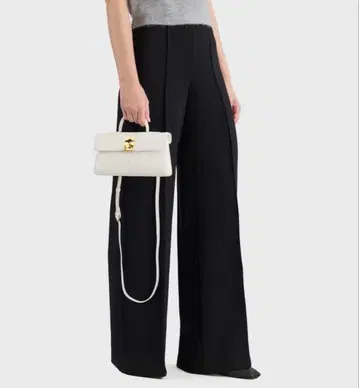 CAFUNE 카후네 스탠스 지갑 화이트