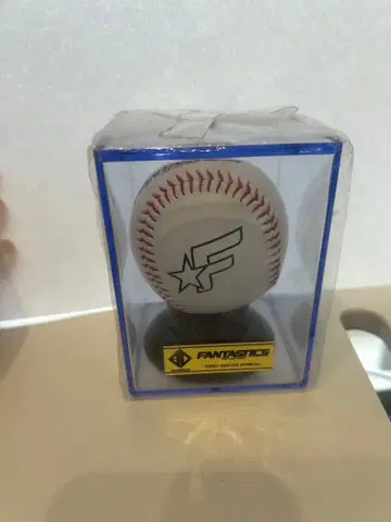 GIANTS 자이언츠 FANTASTICS 로고 공